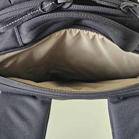 NWT LULULEMON Black Double Zip Tech Canvas Backpack OS - Picture 8 of 13